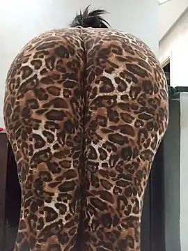 lily_sx webkamerás műsora