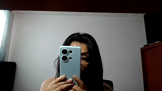 abrilsex23's Webcam Show