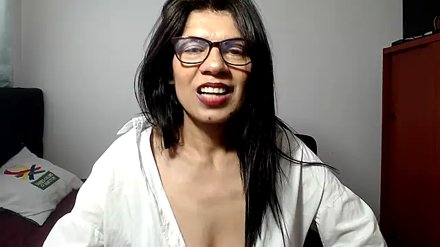 abrilsex23's Webcam Show