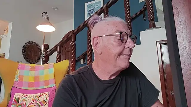 Pokazy przed kamerką – Lasivobruno
