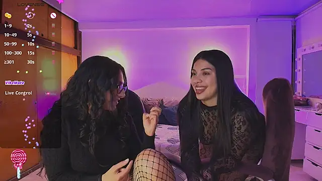 kloe28のライブXXXチャット