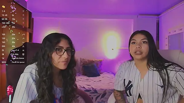 kloe28's Webcam Show