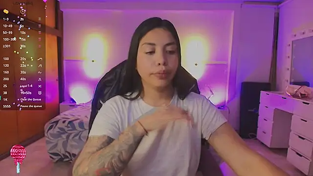 kloe28 라이브 XXX 채팅