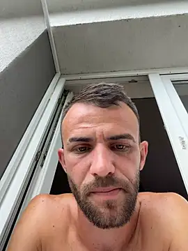 Big_Dick_Titan Show in webcam