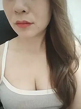 Chatroom XXX en direct de Cogai-nhutnhat