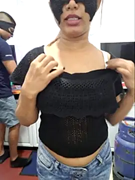 shani_taniya Chat XXX live
