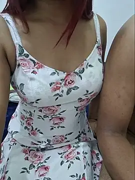 shani_taniya Webcam show