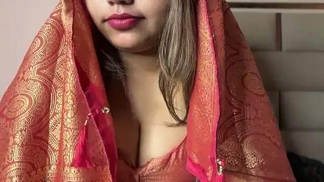 הופעת וובקאם של Miss_Rose__