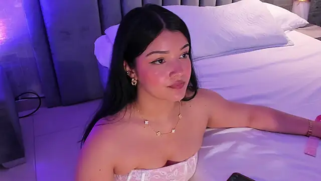 EmmaBlossom Chat XXX in diretta