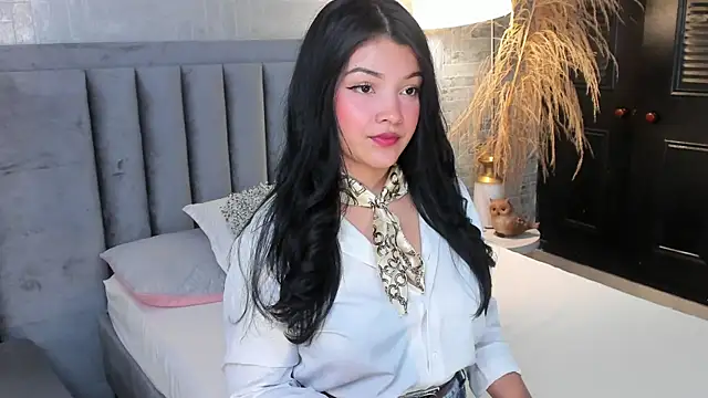 Chat XXX en directo de EmmaBlossom