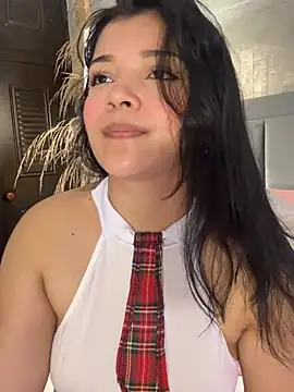 Chat +18 de EmmaBlossom ao vivo