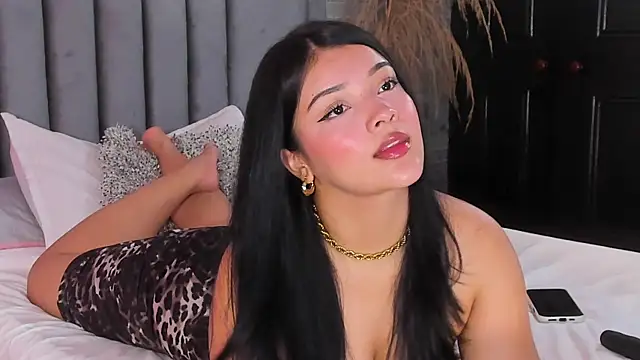 Chat +18 de EmmaBlossom ao vivo