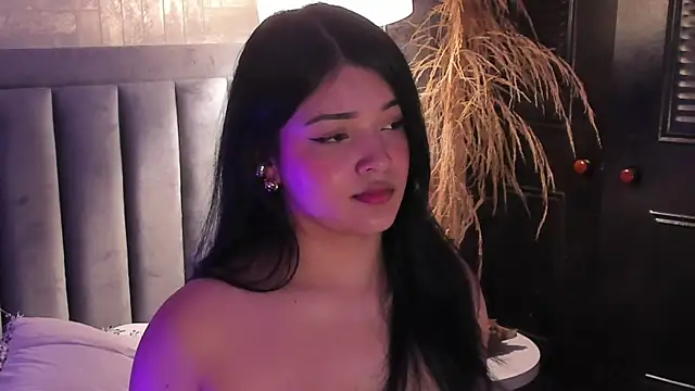 XXX chat uživo modela EmmaBlossom