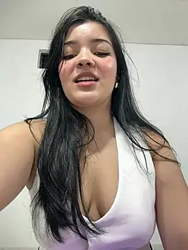 EmmaBlossom Adlı Modelin Canlı XXX Sohbeti