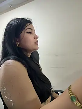 EmmaBlossom's Live XXX Chat