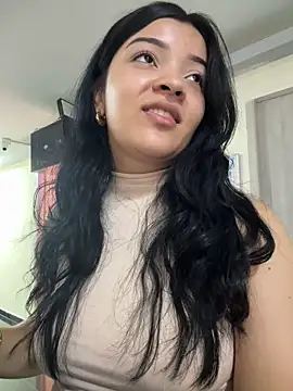 Chat XXX en directo de EmmaBlossom