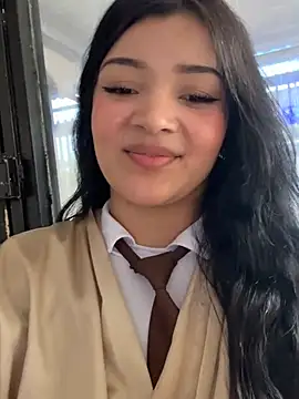 EmmaBlossom Chat XXX live