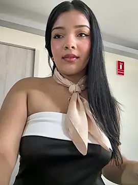 Chat +18 de EmmaBlossom ao vivo