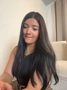 EmmaBlossom Chat XXX in diretta