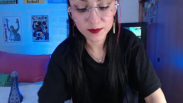 Chat +18 de Amy66 ao vivo