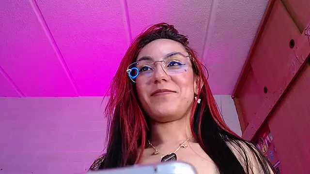 Amy66's Webcam Show
