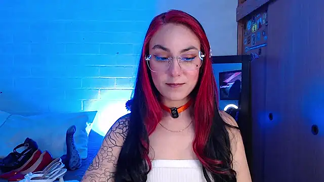 Amy66 webcam show