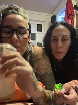 inkdmagz Show in webcam