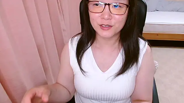 xxoLENAoxx's Live XXX Chat