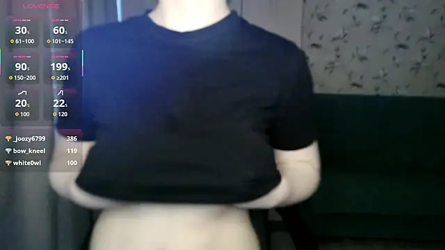LeisaHopperstad's Live Chat Room