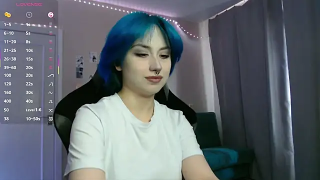 LeisaHopperstad's Webcam Show