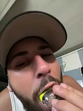 juan03065's Webcam Show