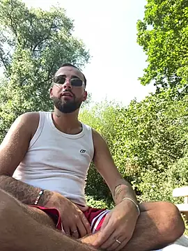 Show modela juan03065 na web-kameri