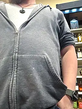 bear8t's Webcam Show