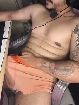 Show de gtzmoreno na webcam