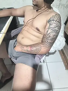 Show de gtzmoreno na webcam