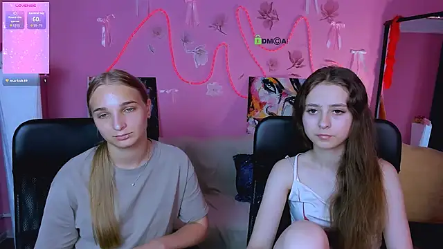 rebecca_smile élő XXX-chatje