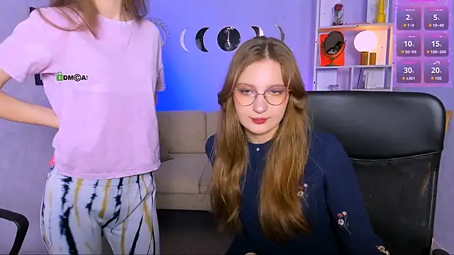 rebecca_smile: απευθείας συνομιλία ΧΧΧ