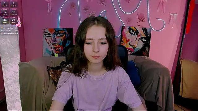 دردشة rebecca_smile الجنسية المباشرة