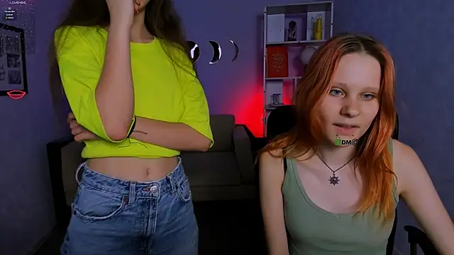 Pokazy przed kamerką – rebecca_smile