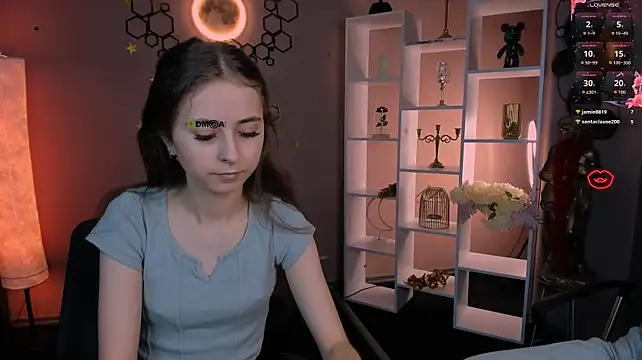 הופעת וובקאם של rebecca_smile