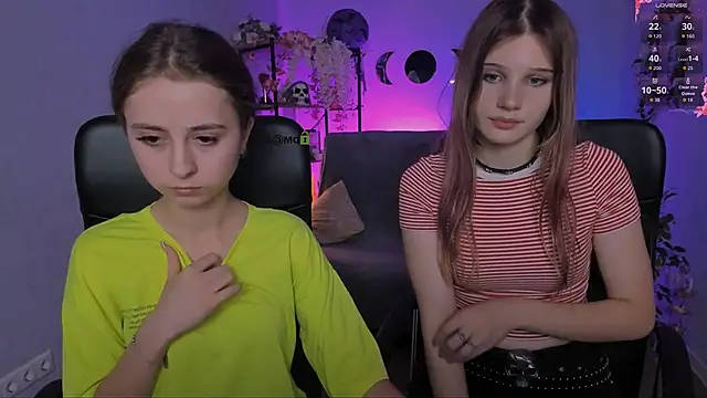 rebecca_smile Show Webcam