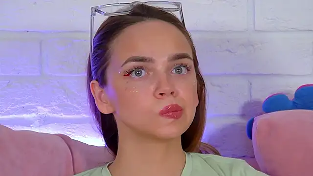 AnitaVenture Chat XXX live