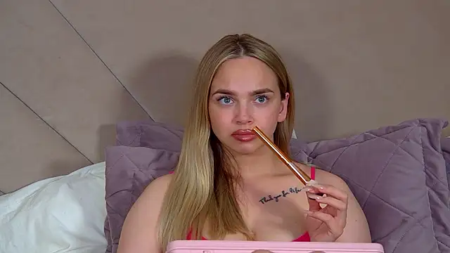 AnitaVenture's Webcam Show