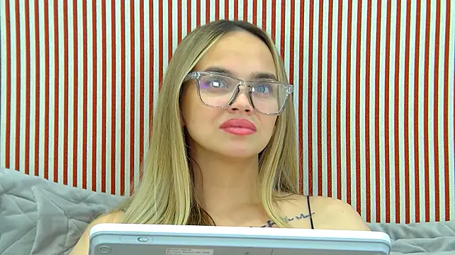 AnitaVenture's Live XXX Chat