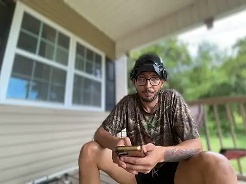 ThrowedWorldWide Webcam show