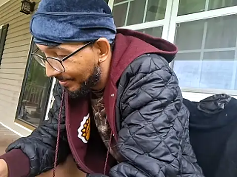 ThrowedWorldWide's Webcam Show