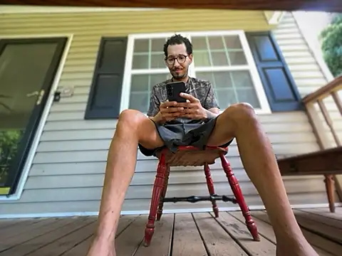 ThrowedWorldWide Show in webcam