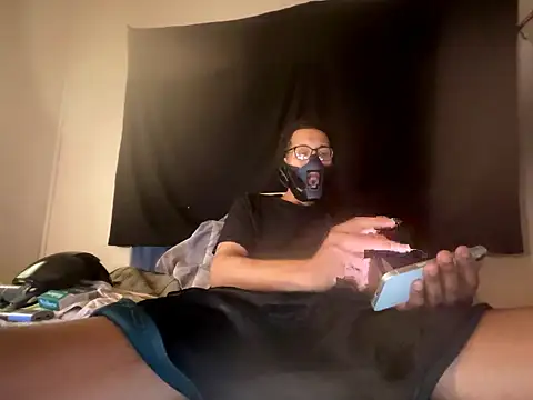 ThrowedWorldWide's Webcam Show