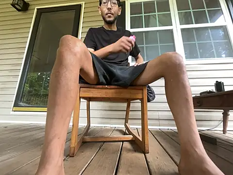 ThrowedWorldWide's Webcam Show