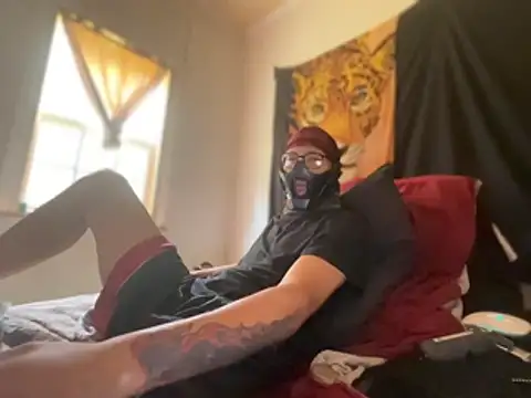 ThrowedWorldWide Шоу с уебкамера